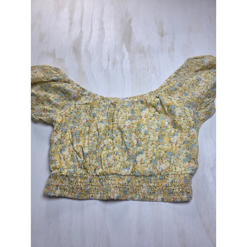 American Eagle Floral Crop Top Yellow Blue Smocked Boho Cottagecore Small‎